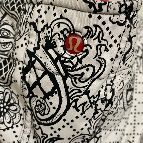 Women's Small Lululemon After Yoga Rain Coat - Picture 2 of 4